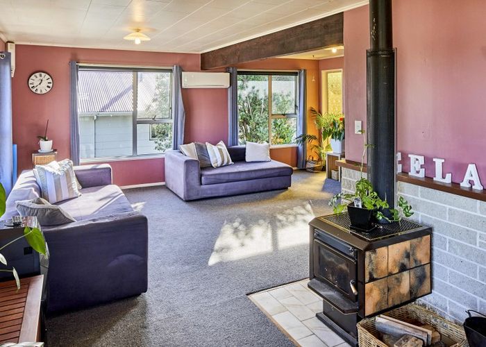  at 456 Warspite Avenue, Ascot Park, Porirua