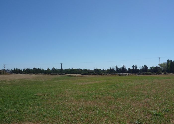 at 146 Mckays Road, Christchurch