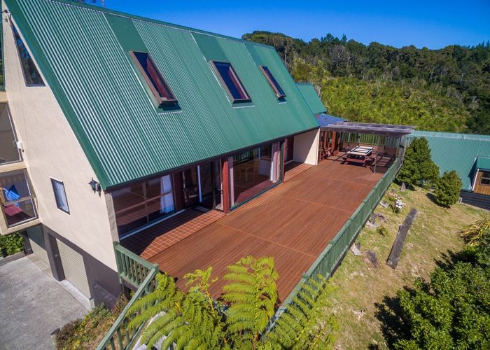  at 52 Avro Road, Blue Mountains, Upper Hutt