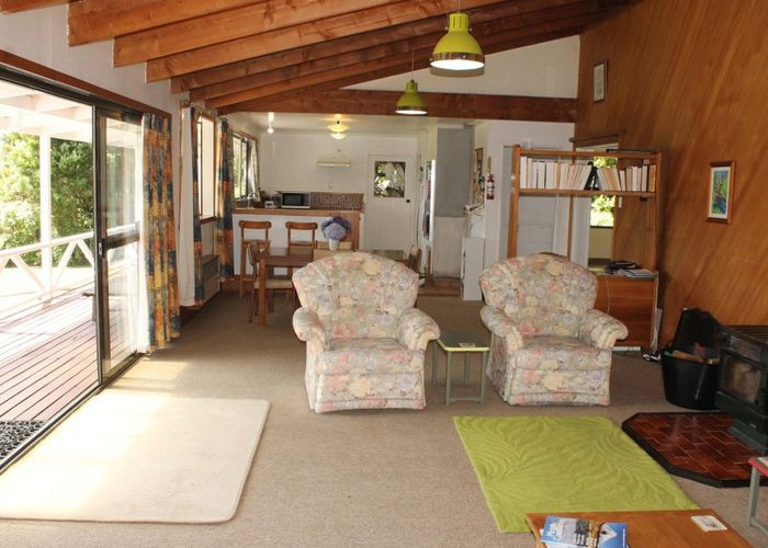  at 64 Neighbours Street, Waimangaroa, Westport