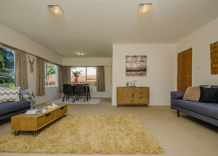  at 2/16 Pah Road, Epsom, Auckland