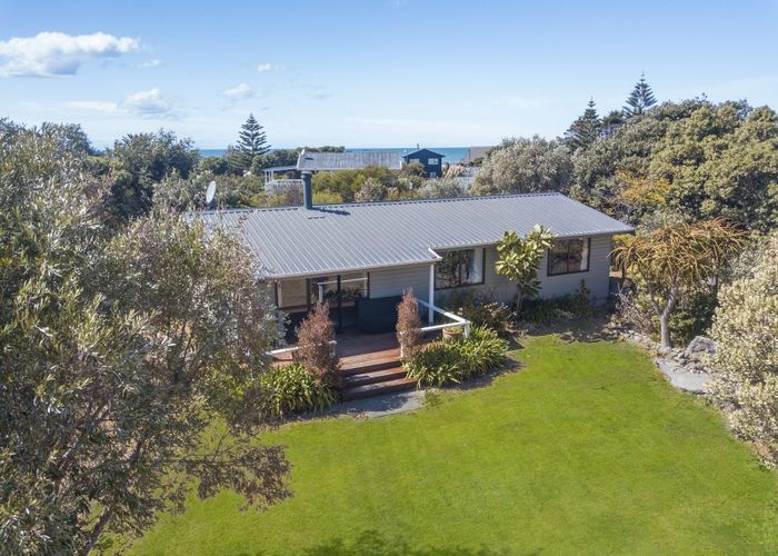  at 13 Tamarisk Drive, Riversdale Beach, Masterton