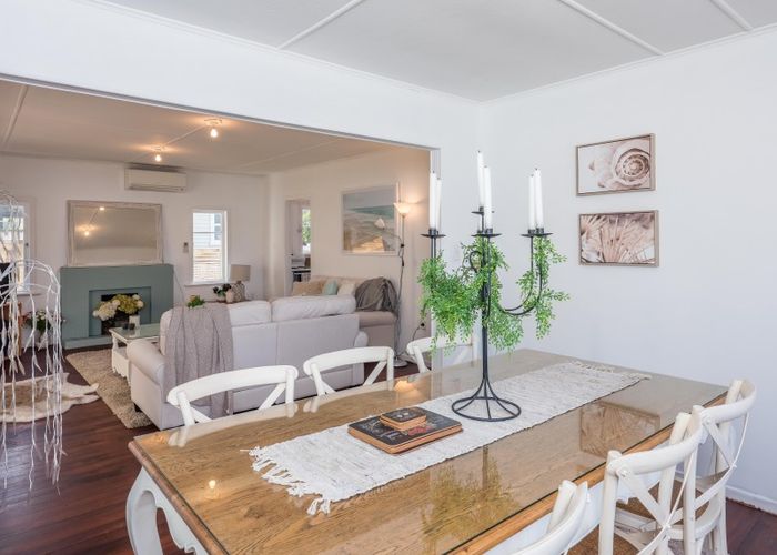  at 14 Alexander Road, Raumati Beach, Paraparaumu