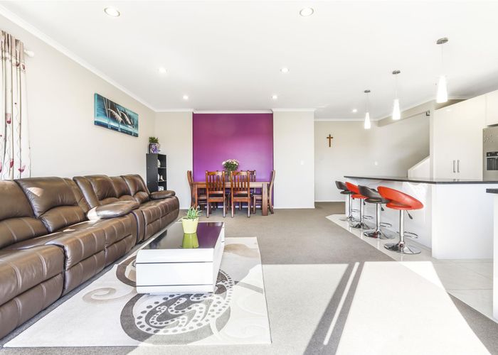  at 1 Moonlight Drive, Rototuna North, Hamilton