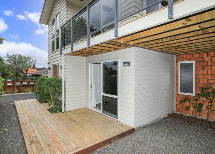  at 1/9 Wellington Street, Hamilton East, Hamilton