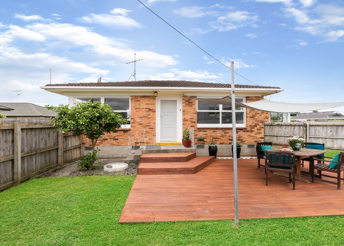  at 1/5 Edward Avenue, Otara, Auckland