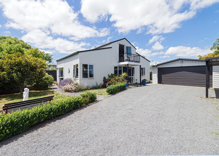 Free property data for 2 Alfred Road, Hannahs Bay, Rotorua homes.co.nz