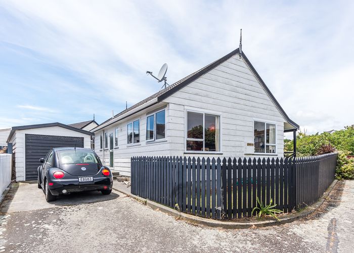 at 7 Mako View, Titahi Bay, Porirua