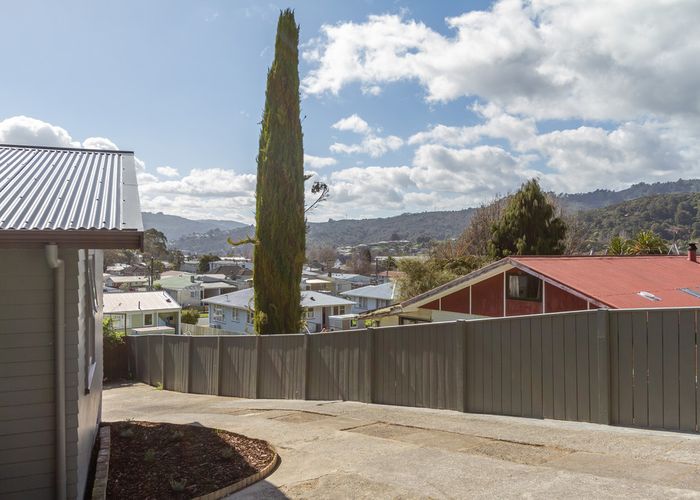  at 31 Thomson Grove, Stokes Valley, Lower Hutt