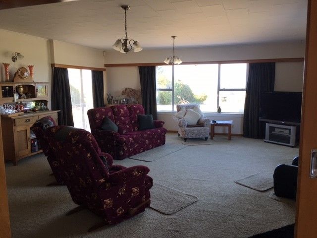 at 16 Erin Road, Westmere, Whanganui
