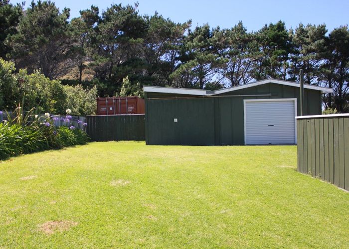  at 1 Ben Avon Grove, Cape Palliser