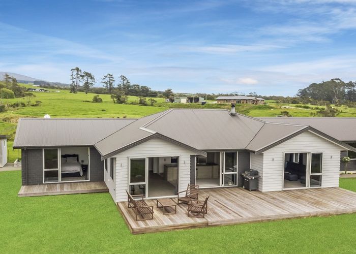  at 1258 Frankley Road, Hurworth, New Plymouth