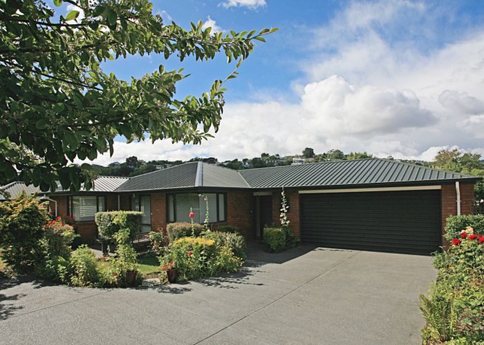  at 2/11 Kowhai Terrace, Saint Martins, Christchurch
