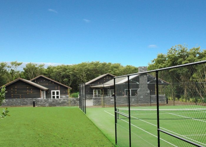  at 73 Parawera Drive, Acacia Bay, Taupo