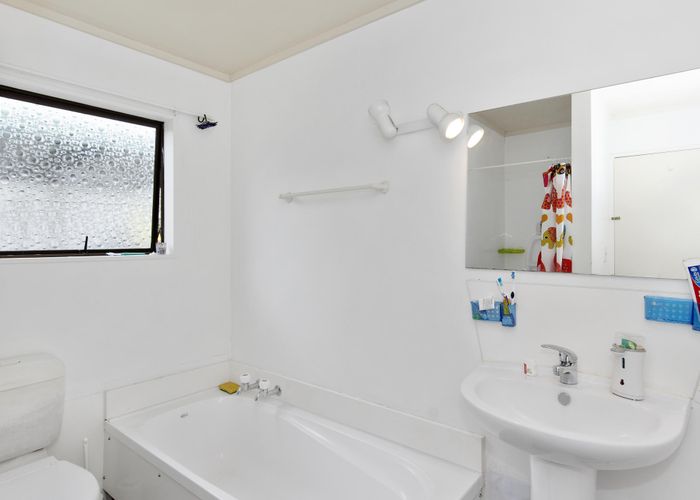  at 4 Olivine Street, Poike, Tauranga