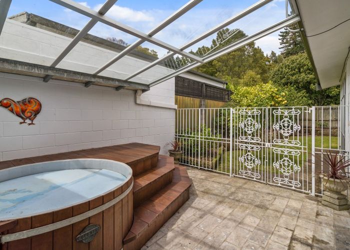  at 22 Awatea Terrace, Lynmore, Rotorua