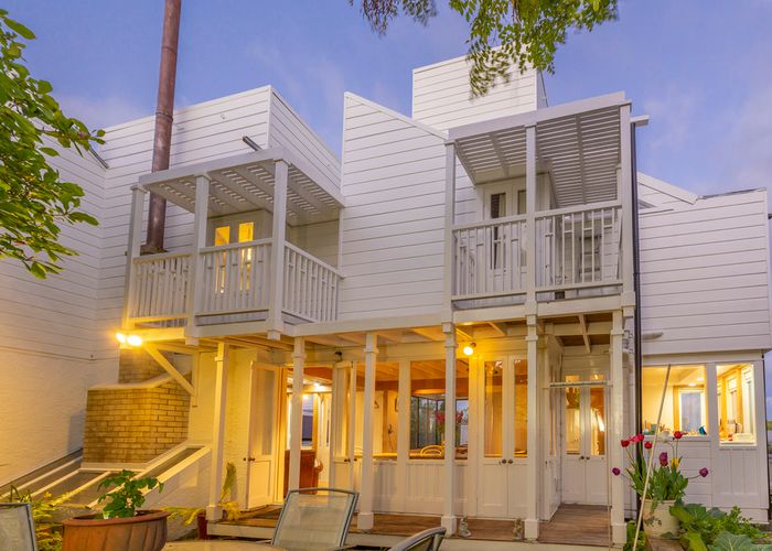  at 4/57 Wood Street, Freemans Bay, Auckland