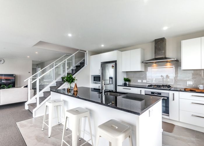  at 8 Cessna Way, Newlands, Wellington