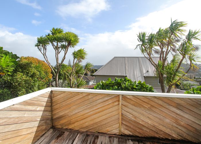  at 1/16A Tamahere Drive, Glenfield, Auckland