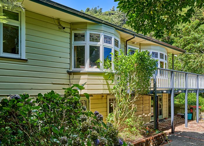  at 13 Mahina Road, Mahina Bay, Lower Hutt