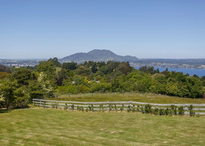  at 35 Blue Ridge Drive, Taupo