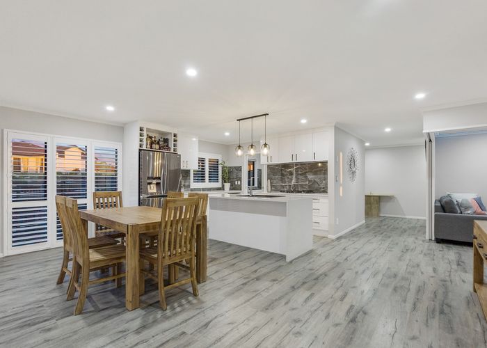 Free property data for 62 Twin Parks Rise, Papakura homes.co.nz