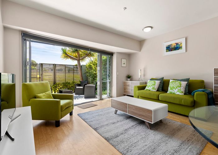 at 4/136 Ocean View Road, Waiheke Island, Auckland