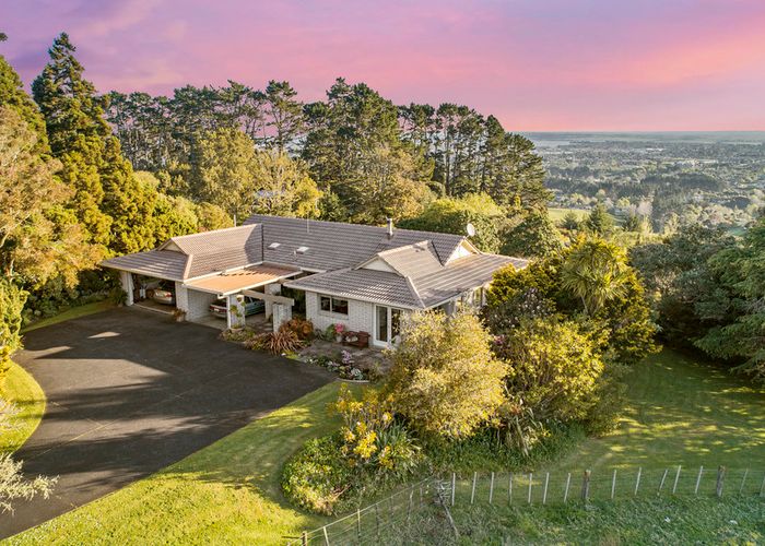  at 164 Mill Road, Manurewa