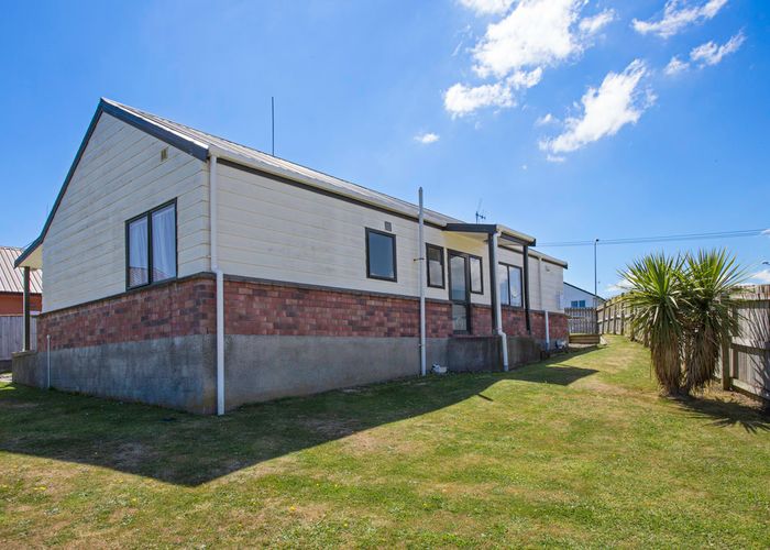  at 9 Lydia Place, Kelvin Grove, Palmerston North