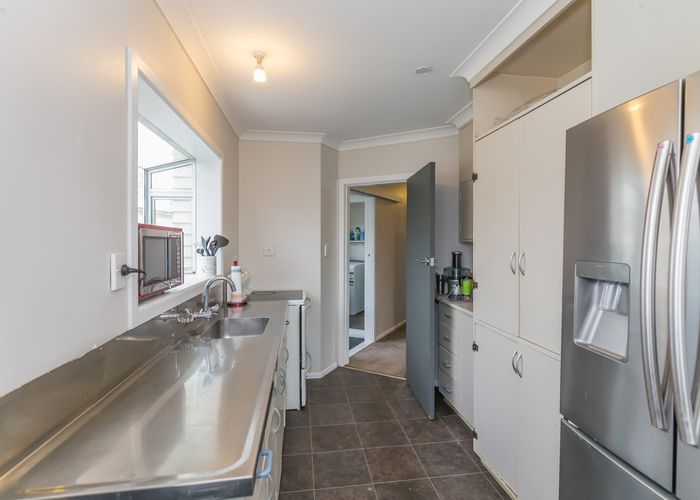  at 4 Vogel Street, Levin, Levin