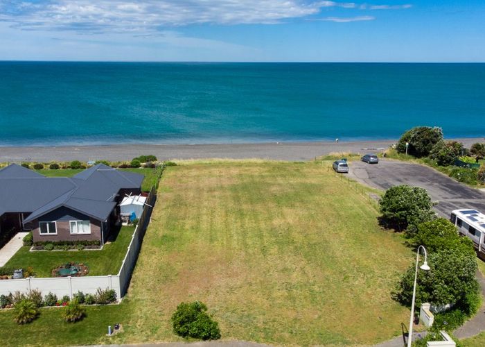  at 2 Mer Place, Bay View, Napier