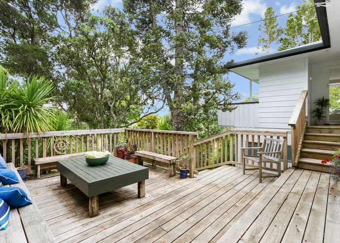  at 63 Woodfern Crescent, Titirangi, Auckland