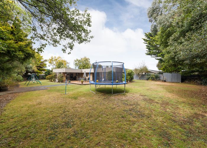  at 32 Humphries Place, Awapuni, Palmerston North