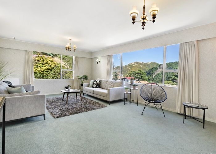  at 61 Montreal Grove, Kingston, Wellington