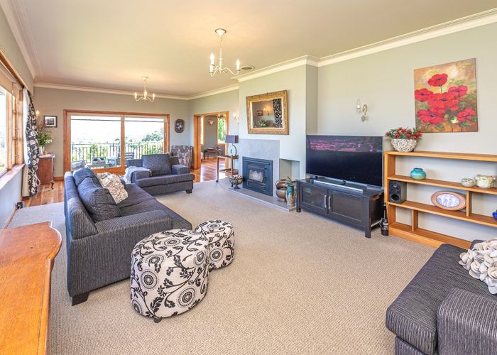  at 4 Shakespeare Road, Bastia Hill, Whanganui