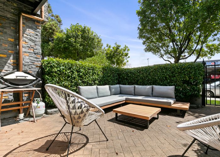  at 8/2 Cawley Street, Ellerslie, Auckland