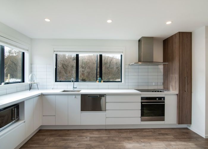  at 28 huxley place, LAKE HAYES, QUEENSTOWN