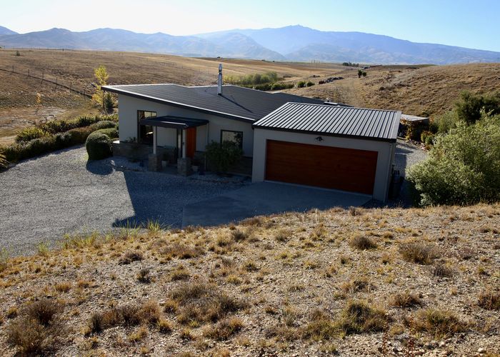  at 133 Mcarthur Road, Springvale