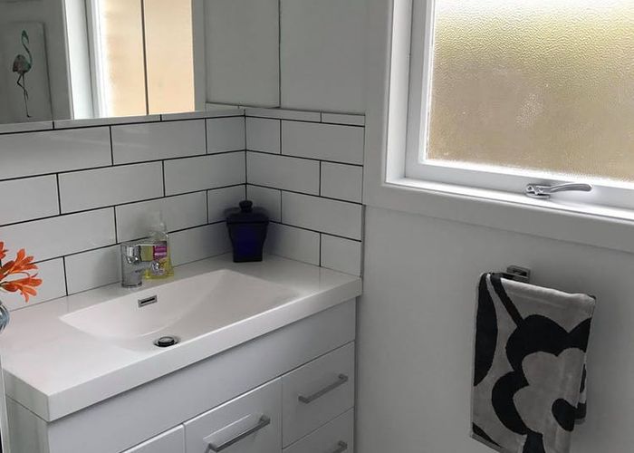  at 1/42 Regent Street, Papatoetoe, Auckland