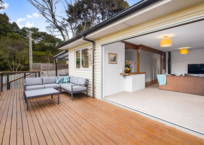 at 14 Staley Road, Parau, Auckland