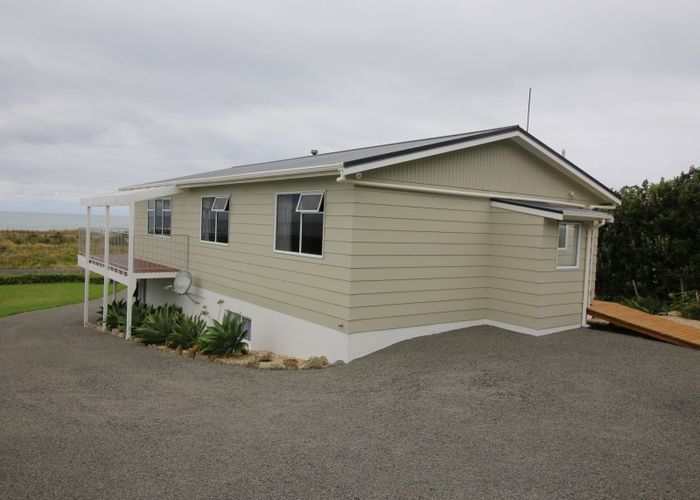  at 13 Sandy Bay Drive, Mataikona, Tīnui