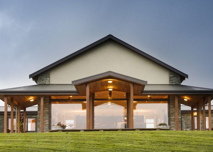  at 52 Sutherland Road, Sanson, Palmerston North