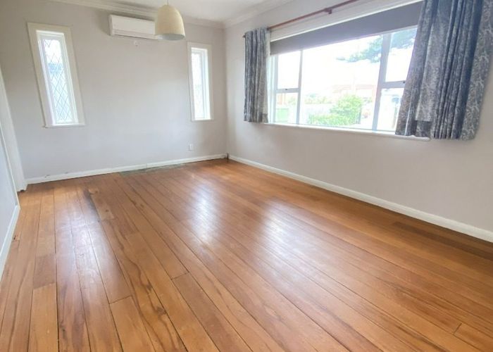  at 19B Croft Grove, Moera, Lower Hutt