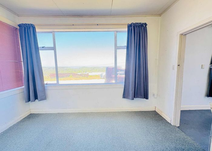  at 2 Westbourne Terrace, Castlecliff, Whanganui, Manawatu / Whanganui