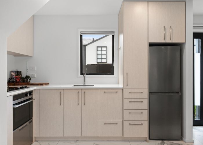 at 2/41 Gracefield Avenue, City Centre, Christchurch City, Canterbury