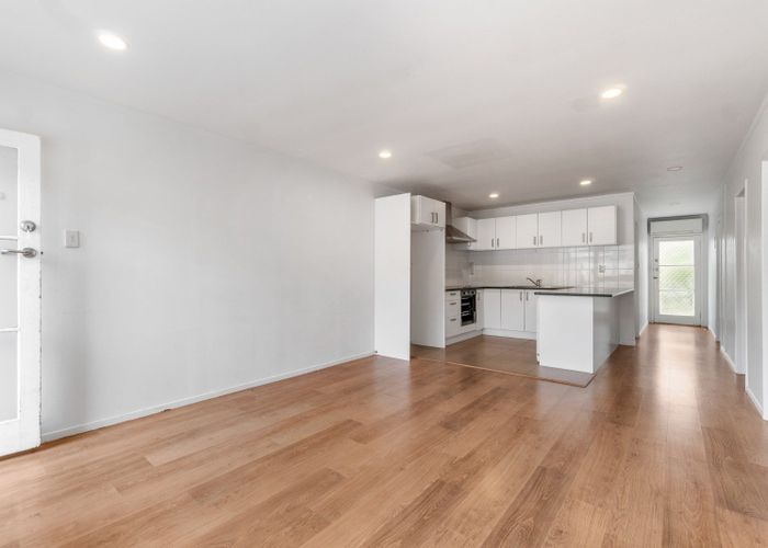  at 3/76 Riversdale road, Avondale, Auckland City, Auckland