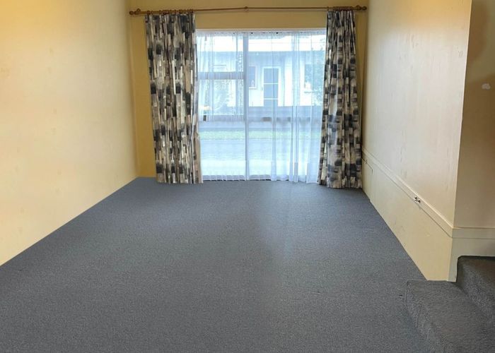  at 1/30 Blacklock Avenue, Henderson, Waitakere City, Auckland