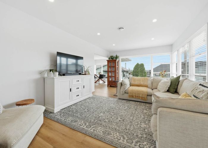  at 21B Devon Road, Bucklands Beach, Manukau City, Auckland