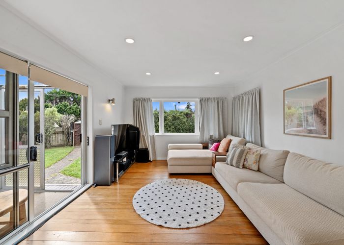  at 5 Busing Avenue, Papakura, Papakura, Auckland