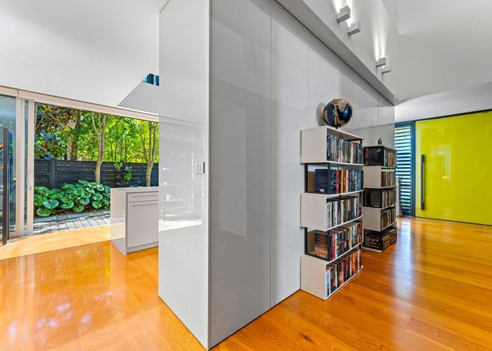  at 5 Lombardia Way, Karaka, Papakura